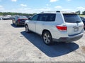 Photo 3 of 16 — 2012 Toyota Highlander