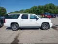 2011 GMC Yukon XL — photo 13 of 16 | VIN 1GKS1HE03BR228381