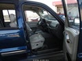 Photo 5 of 12 — 2005 Jeep Liberty