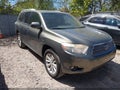 Photo 1 of 17 — 2010 Toyota Highlander Hybrid