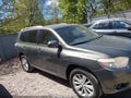 Photo 13 of 17 — 2010 Toyota Highlander Hybrid