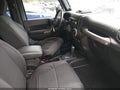 Photo 5 of 17 — 2014 Jeep Wrangler