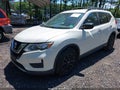Photo 2 of 16 — 2017 Nissan Rogue
