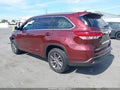 Photo 3 of 16 — 2017 Toyota Highlander