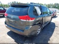 Photo 4 of 16 — 2011 Toyota Sienna