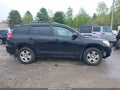 Photo 13 of 16 — 2010 Toyota RAV4