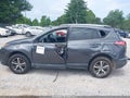 Photo 14 of 16 — 2018 Toyota RAV4