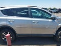Photo 13 of 16 — 2016 Toyota RAV4