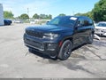 Photo 2 of 16 — 2023 Jeep Grand Cherokee L