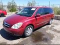 Photo 2 of 11 — 2007 Hyundai Entourage