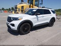 Photo 2 of 19 — 2020 Ford Explorer