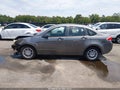 Photo 14 of 16 — 2010 Ford Focus