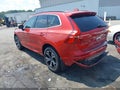 2022 Volvo XC60 — photo 3 of 17 | VIN YV4L12DK6N1991950