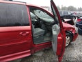 2005 Dodge Grand Caravan — photo 5 of 22 | VIN 2D4GP44L65R200502