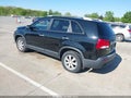 Photo 3 of 11 — 2011 Kia Sorento