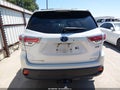 Photo 16 of 18 — 2016 Toyota Highlander Hybrid
