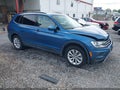 2018 Volkswagen Tiguan — photo 1 of 16 | VIN 3VV0B7AX2JM209691