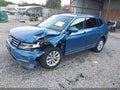 2018 Volkswagen Tiguan — photo 2 of 16 | VIN 3VV0B7AX2JM209691