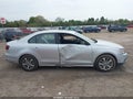 Photo 14 of 17 — 2016 Volkswagen Jetta