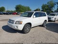 Photo 2 of 11 — 2004 Toyota Highlander