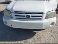 Photo 6 of 11 — 2004 Toyota Highlander
