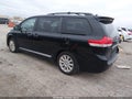 Photo 3 of 16 — 2011 Toyota Sienna