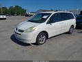 Photo 2 of 11 — 2004 Toyota Sienna