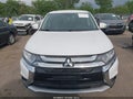 Photo 13 of 17 — 2016 Mitsubishi Outlander