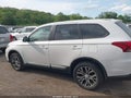 Photo 15 of 17 — 2016 Mitsubishi Outlander