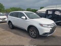 Photo 1 of 17 — 2016 Mitsubishi Outlander