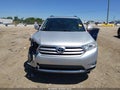 Photo 12 of 19 — 2012 Toyota Highlander