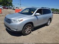 Photo 2 of 19 — 2012 Toyota Highlander