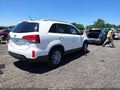 Photo 4 of 16 — 2014 Kia Sorento