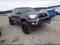 Photo 1 of 16 — 2015 Toyota Tacoma