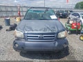 Photo 12 of 16 — 2004 Toyota Highlander