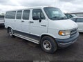 1994 Dodge Ram Wagon — photo 1 of 11 | VIN 2B4HB25Y8RK131368