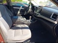 2019 Toyota Highlander — photo 5 of 16 | VIN 5TDZARFH9KS053169
