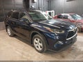 Photo 1 of 18 — 2021 Toyota Highlander