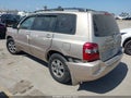Photo 3 of 18 — 2005 Toyota Highlander