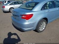 Photo 6 of 11 — 2012 Chrysler 200