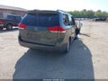 2014 Toyota Sienna — photo 4 of 16 | VIN 5TDKK3DC7ES515025