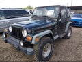 Photo 2 of 11 — 1999 Jeep Wrangler