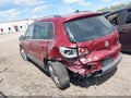2010 Volkswagen Tiguan — photo 3 of 14 | VIN WVGBV7AX6AW001758