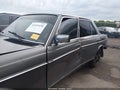 Photo 14 of 17 — 1983 Mercedes-Benz 300