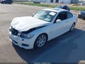 Photo 2 of 17 — 2011 BMW 3 Series