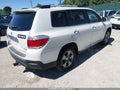 Photo 4 of 21 — 2012 Toyota Highlander
