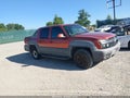 Photo 1 of 11 — 2002 Chevrolet Avalanche