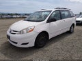 Photo 2 of 11 — 2008 Toyota Sienna