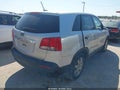 Photo 4 of 16 — 2013 Kia Sorento