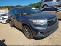 Photo 1 of 16 — 2015 Toyota Highlander